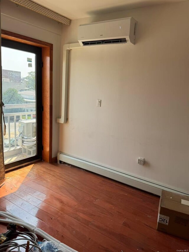 84-09 Queens Blvd Unit 4B, Elmhurst, NY 11373 - photo 1