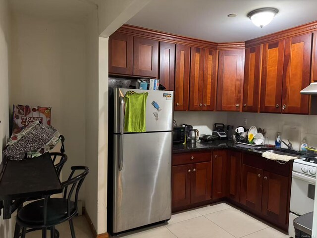 84-09 Queens Blvd Unit 4B, Elmhurst, NY 11373 - photo 3