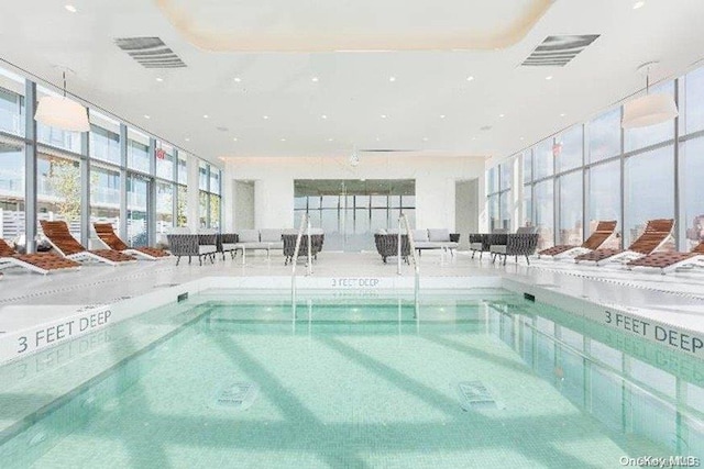 131-05 40th Rd Unit 10J, Flushing, NY 11354 - view of indoor community pool