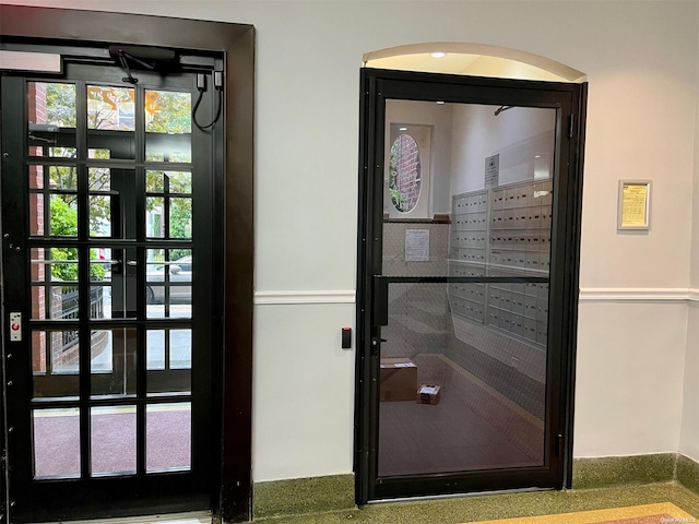 37-27 86th St Unit 4A, Jackson Heights, NY 11372 - detailed view of mail area