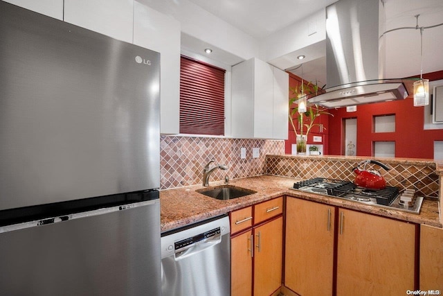 kitchen featuring sink, backsplash, island exhaust hood, and stainless steel appliances