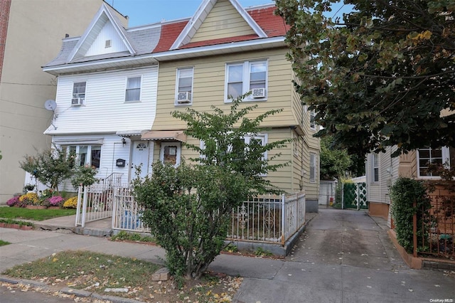 87-63 108th St, Richmond Hill, NY 11418 - photo 1