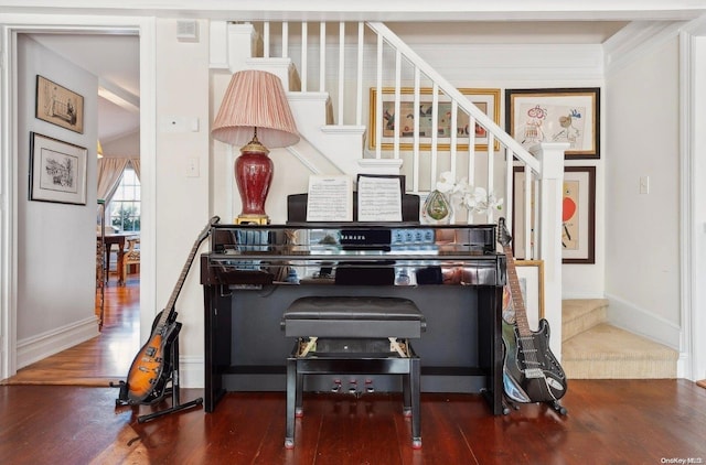 477 Montauk Hwy, Westhampton Beach, NY 11978 - detailed view of wood finished floors and baseboards