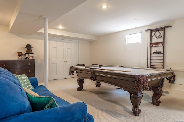 recreation room featuring light carpet