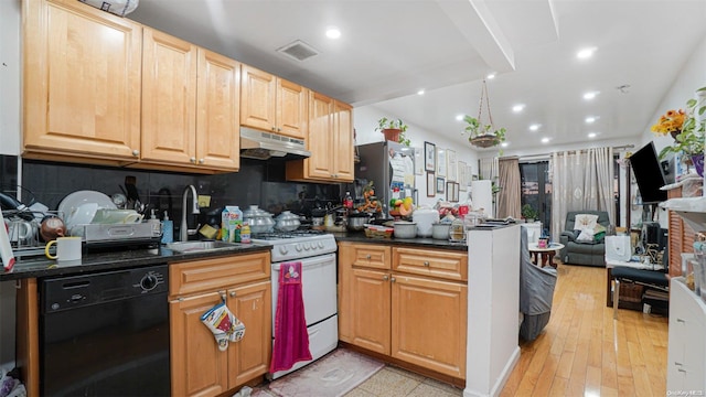 kitchen featuring sink, dishwasher, white gas range oven, decorative backsplash, and light wood-type flooring