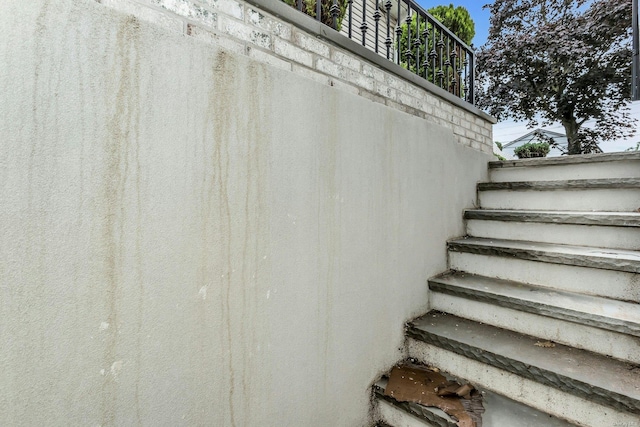 259-09 81st Ave, Glen Oaks, NY 11004 - view of stairs