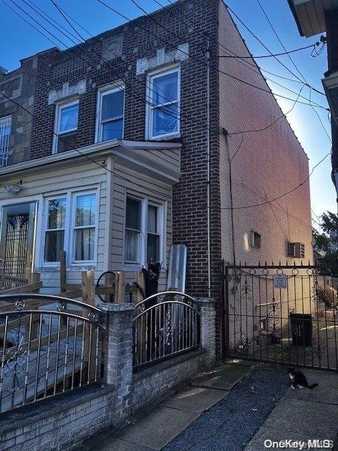 91-54 117th St, Richmond Hill, NY 11418 - photo 2