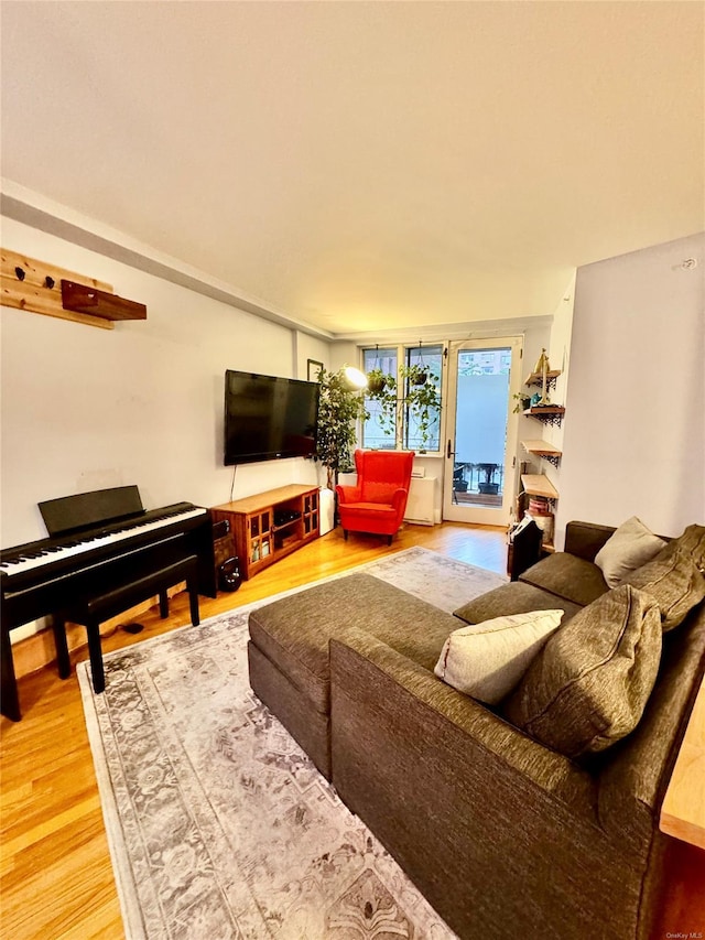 116-11 Curzon Rd Unit 2B, Richmond Hill, NY 11418 - photo 2