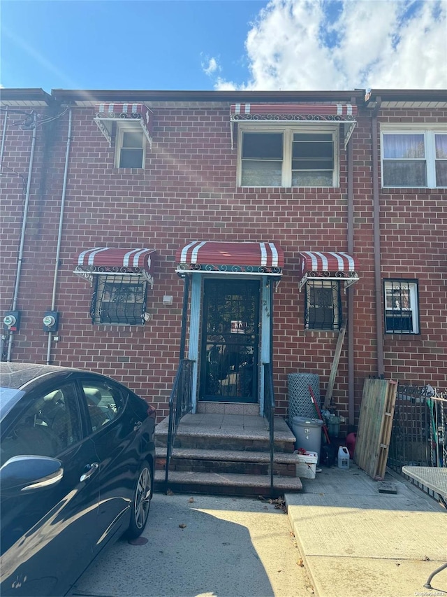 view of townhome / multi-family property