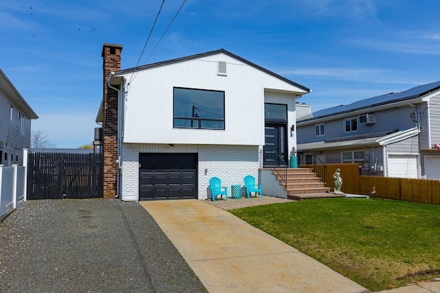 26 Bayview Ave W, Lindenhurst, NY 11757 - photo 1