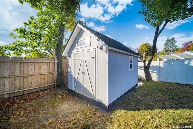 view of outbuilding