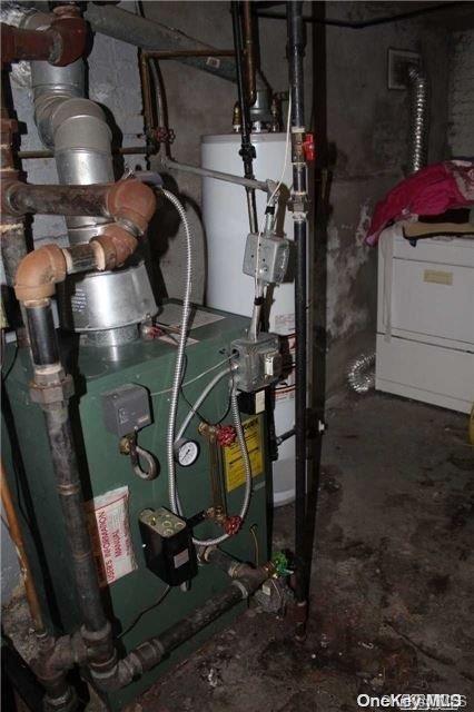 115-29 126th St, South Ozone Park, NY 11420 - view of utility room