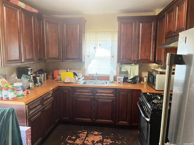 Listing photo 3 for 72-03 160th St, Fresh Meadows NY 11365