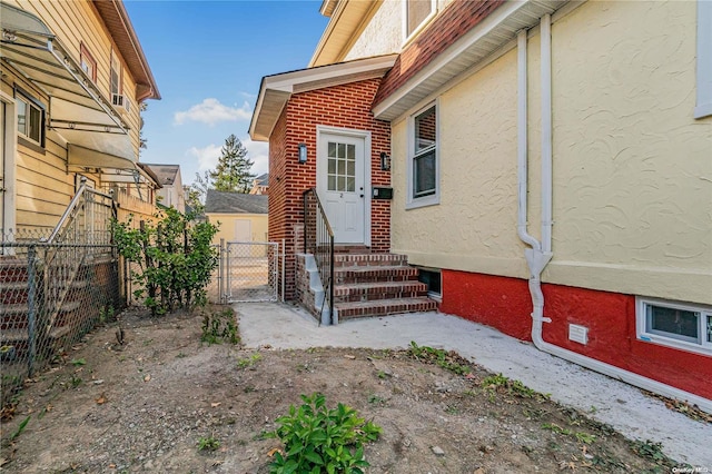 view of property entrance