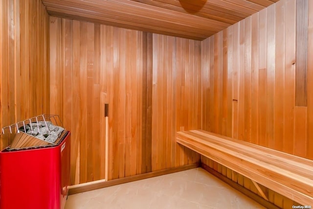 view of sauna / steam room