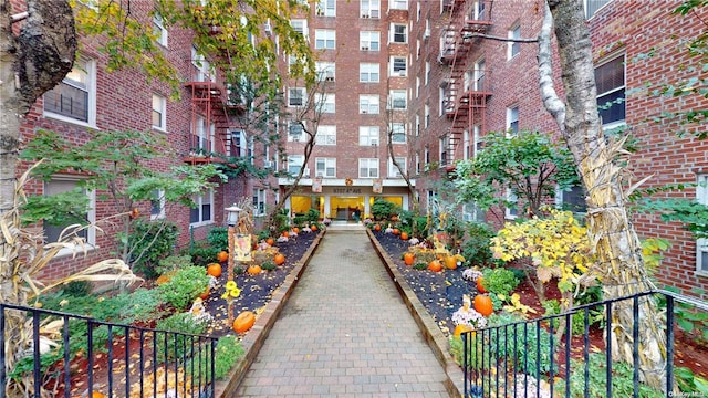 9707 4th Ave Unit 4G, Brooklyn, NY 11209 - view of home's community