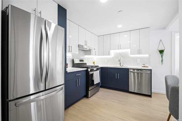 Listing photo 2 for 134-50 Blossom Ave Unit 4E, Flushing NY 11355