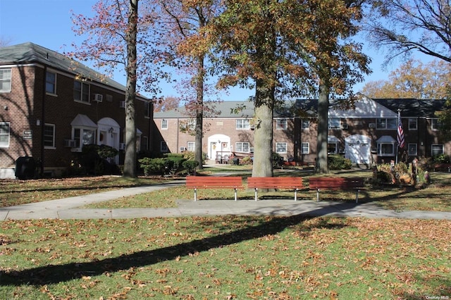 252-51 63rd Ave Unit 5A, Little Neck, NY 11362 - view of property's community with a yard