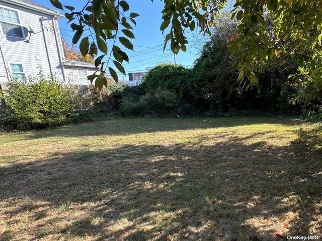 110 Cedar Rd, Inwood, NY 11096 - photo 2