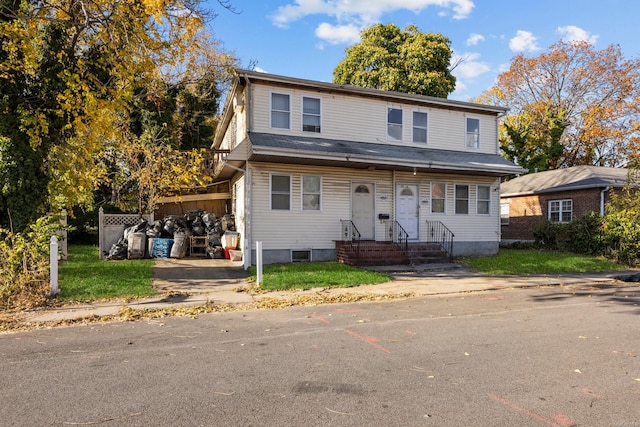 view of front property