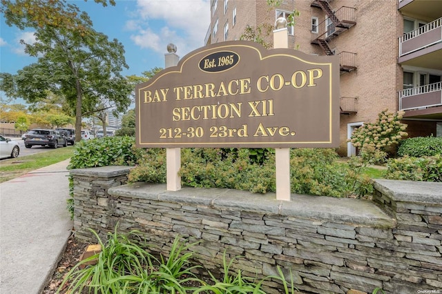 23-20 Bell Blvd Unit 5F, Bayside, NY 11360 - view of community / neighborhood sign