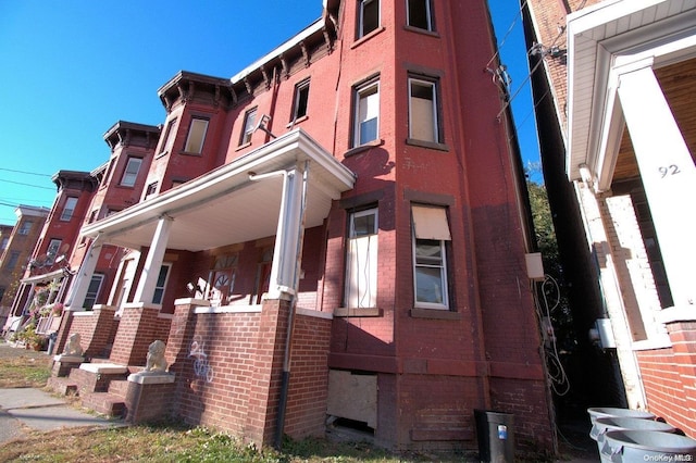 view of building exterior