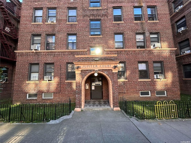 62-64 Saunders St Unit 2-K, Rego Park NY, 11374, 2 bedrooms, 2 baths condo for sale