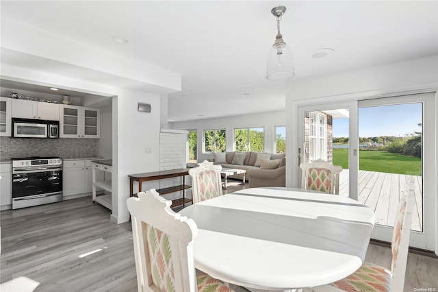 68 Little Neck Rd, Southampton, NY 11968 - photo 9