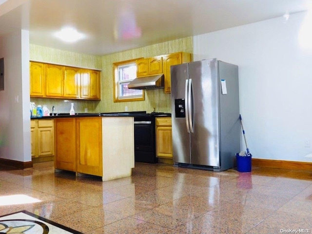 kitchen featuring tasteful backsplash, stainless steel fridge with ice dispenser, and stove