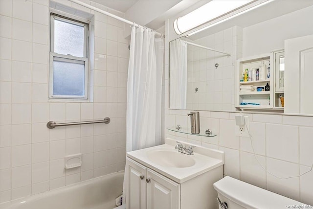 full bathroom featuring shower / bath combination with curtain, toilet, decorative backsplash, vanity, and tile walls