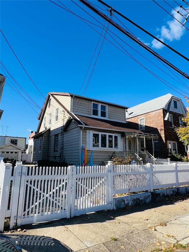 view of front of house