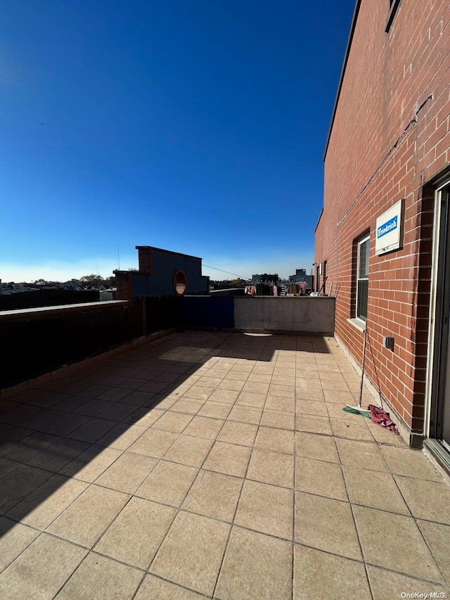 100-05 37th Ave Unit 4B, Corona, NY 11368 - photo 2