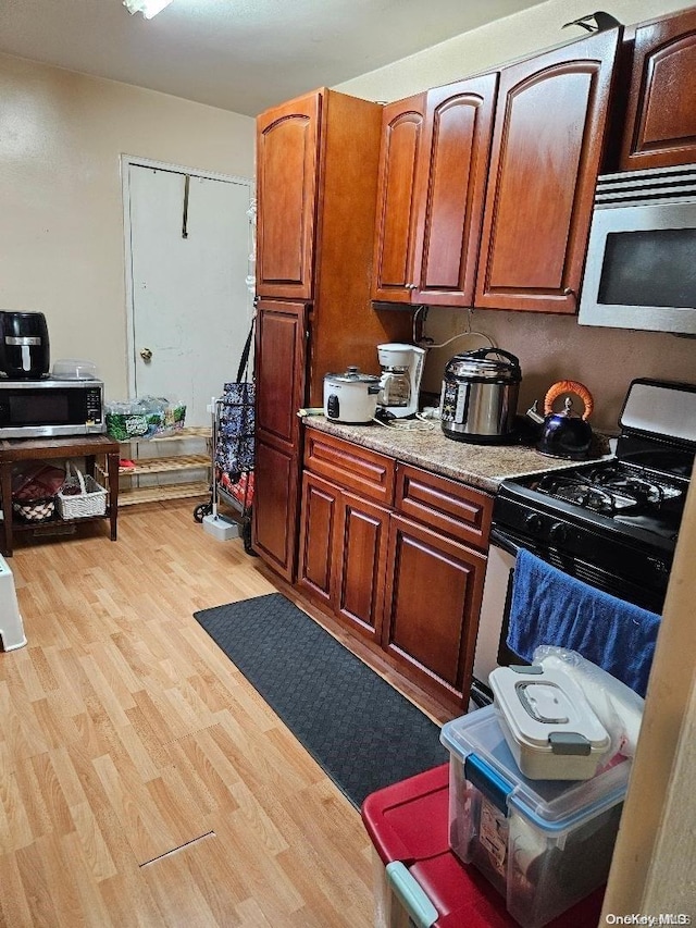 99-11 60th Ave Unit 3E, Corona, NY 11368 - photo 5