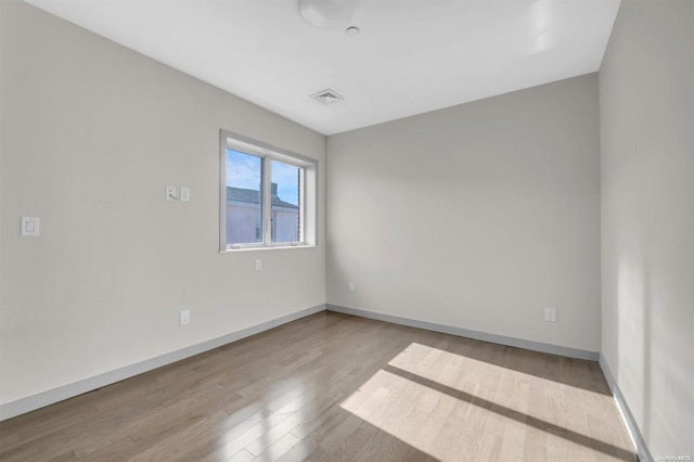 empty room featuring light hardwood / wood-style flooring