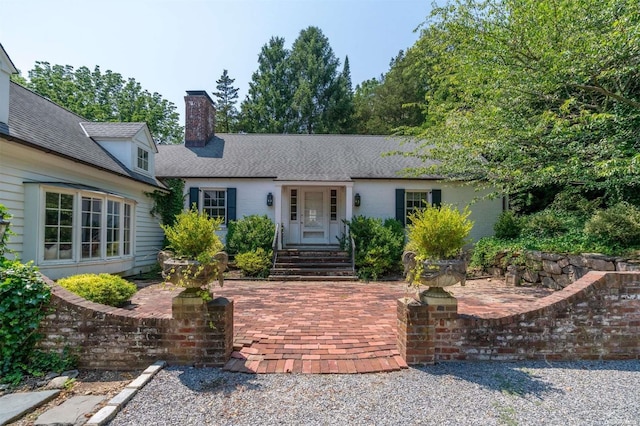 ranch-style home featuring a patio