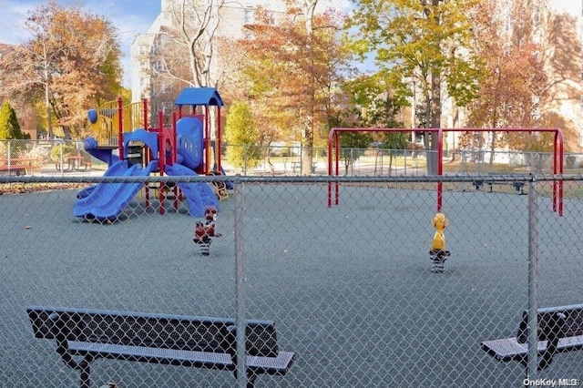18-75 Corporal Kennedy St Unit 2F, Bayside, NY 11360 - view of community playground