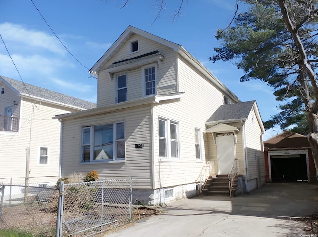 view of front of house