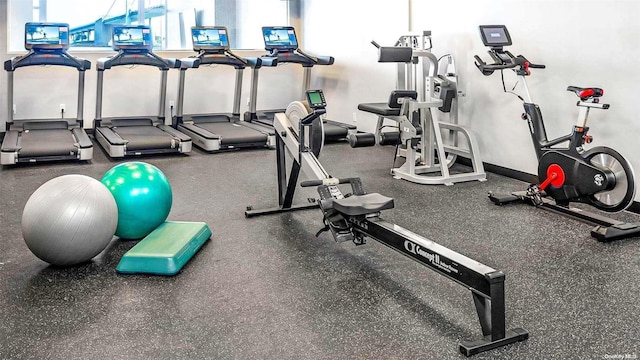 166-25 Powells Cove Blvd Unit 10G, Whitestone, NY 11357 - view of gym