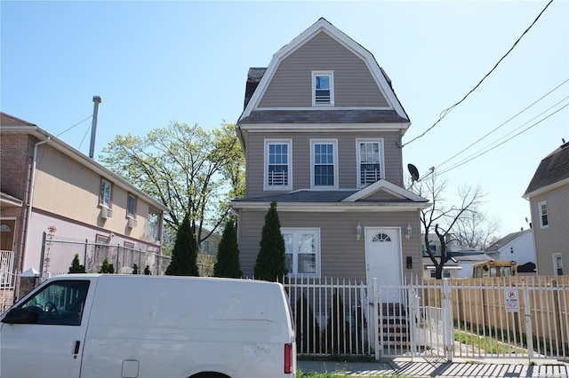 view of front of house