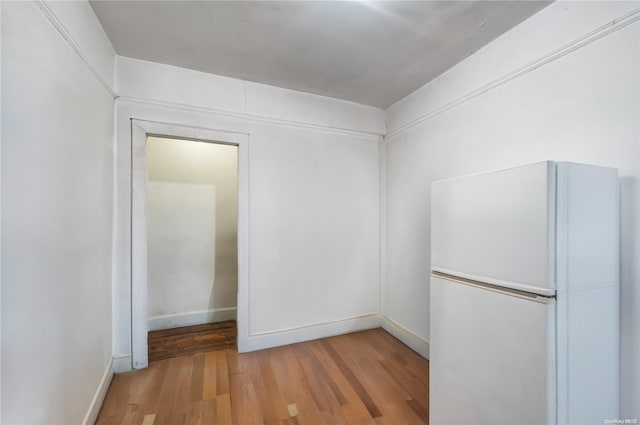 interior space with light hardwood / wood-style floors