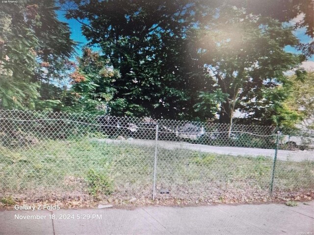 24-31 Francis Lewis Blvd, Whitestone, NY 11357 - photo 7