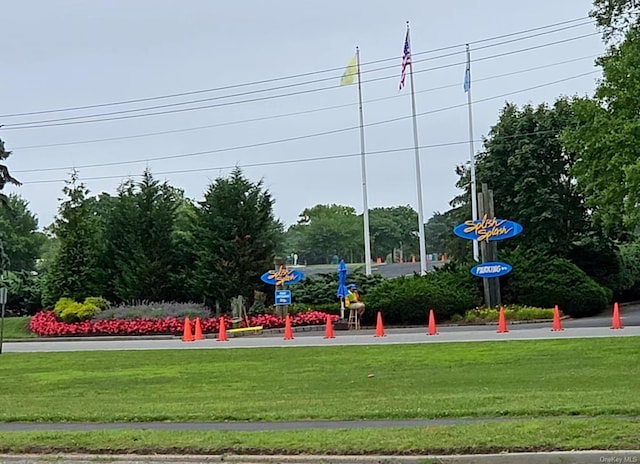 1572 Middle Rd, Calverton, NY 11933 - view of playground with a yard