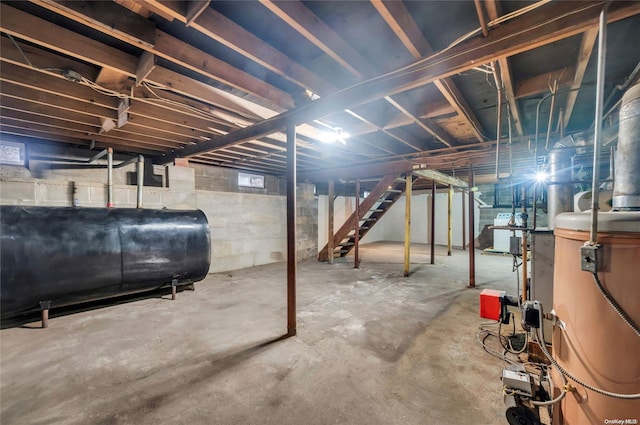 43 2nd St, Ronkonkoma, NY 11779 - unfinished below grade area with heating fuel and stairway