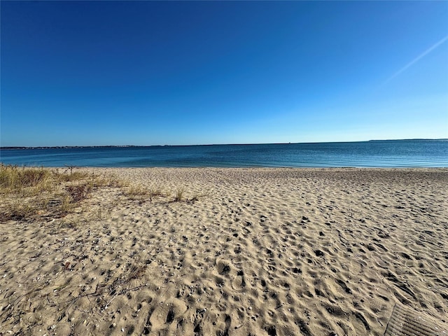 1117 Cedar Ln, East Marion, NY 11939 - water view
