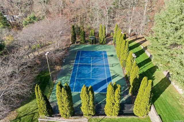 660 Chicken Valley Rd, Matinecock, NY 11560 - view of tennis court