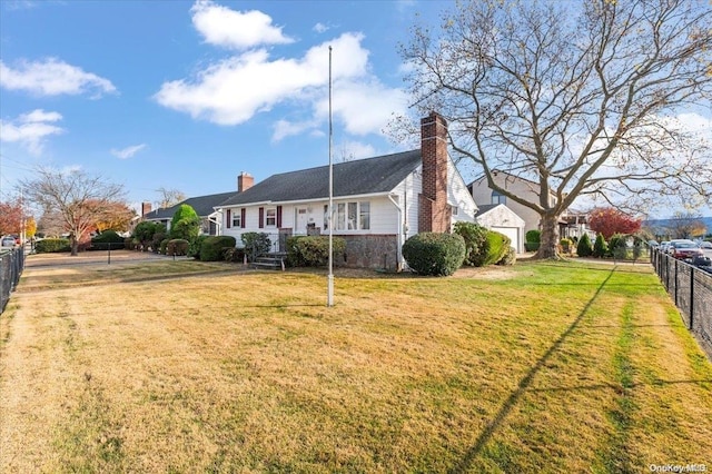 exterior space featuring a lawn