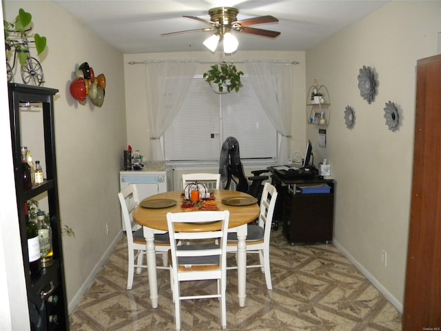 dining room with ceiling fan