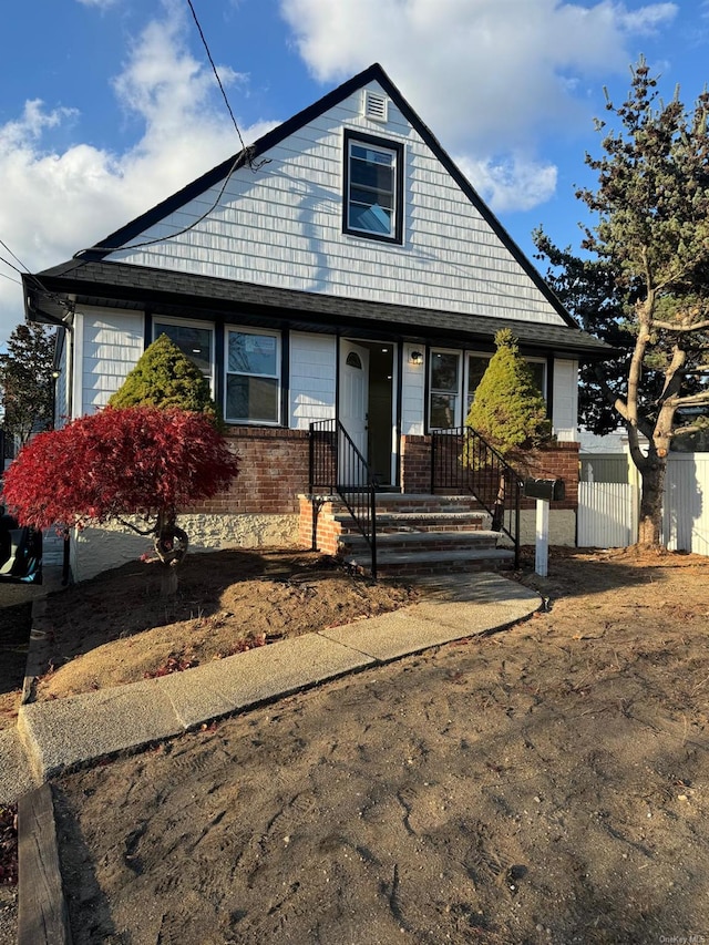 view of front of property