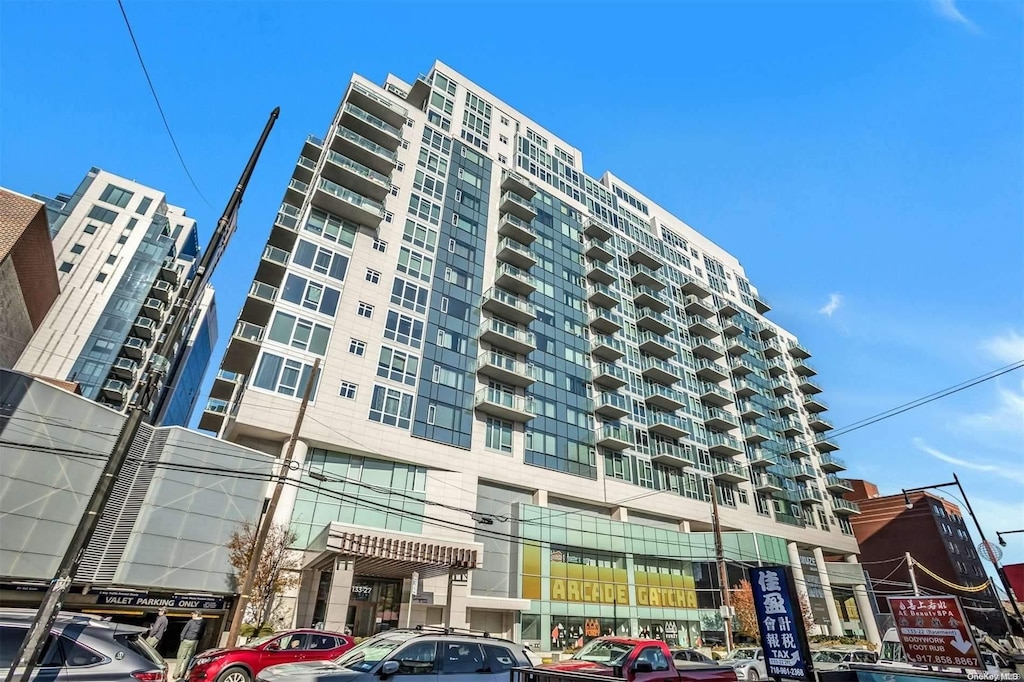 133-27 39th Ave Unit 9S, Flushing, NY 11354 - view of apartment building / complex