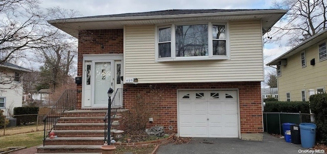 view of front of house featuring a garage